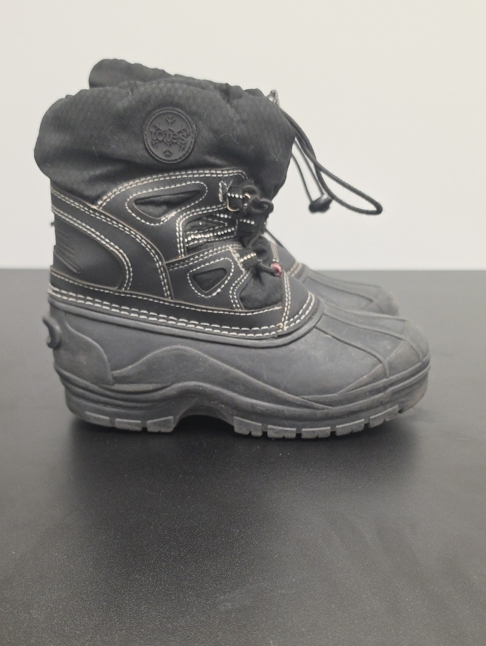 totes Kids Black Waterproof Snow Boots with Drawstring